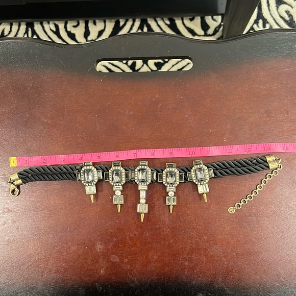 Vintage inspired C Wonder Necklace - Picture 1 of 5